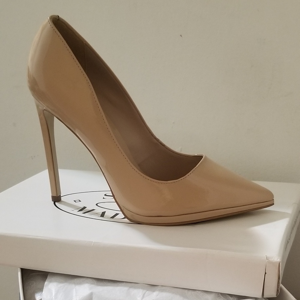 Steve Madden pointy toe stiletto pump Nude
